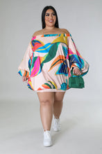 Load image into Gallery viewer, Abstract Floral Bubble Dress Plus